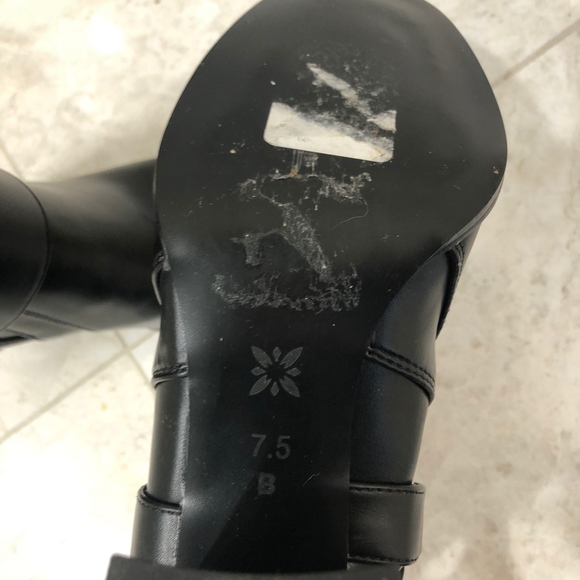 BCBGeneration {7.5} Booties Vegan Black Block Heel - Picture 6 of 7